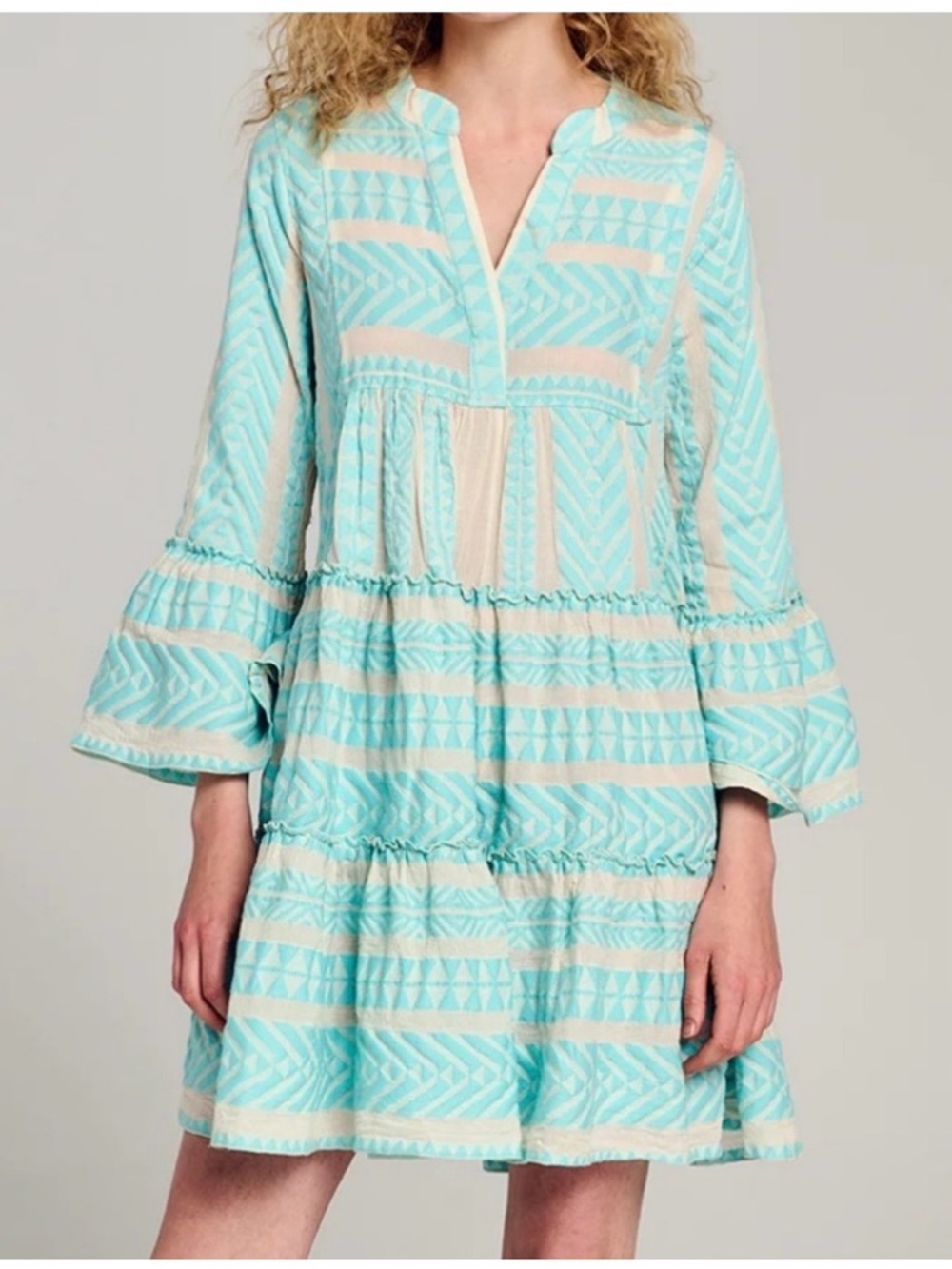 Devotion Twins Ella Embroidered
Cotton Tunic Dress in Aqua/White size Medium